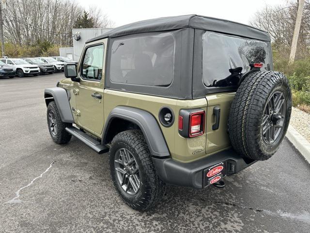 new 2025 Jeep Wrangler car, priced at $39,258