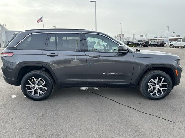 new 2025 Jeep Grand Cherokee car, priced at $49,451