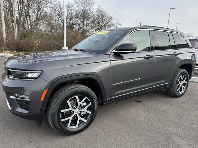 new 2025 Jeep Grand Cherokee car, priced at $49,451