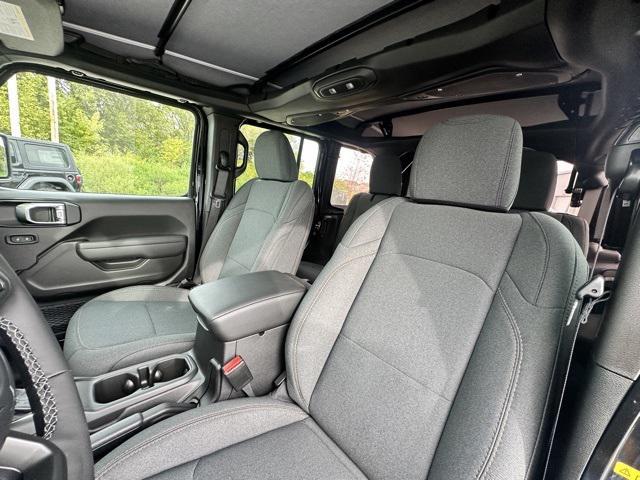 new 2026 Jeep Wrangler car, priced at $55,035
