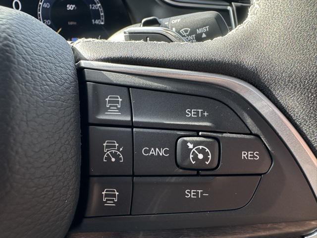 new 2025 Jeep Grand Cherokee car, priced at $50,488