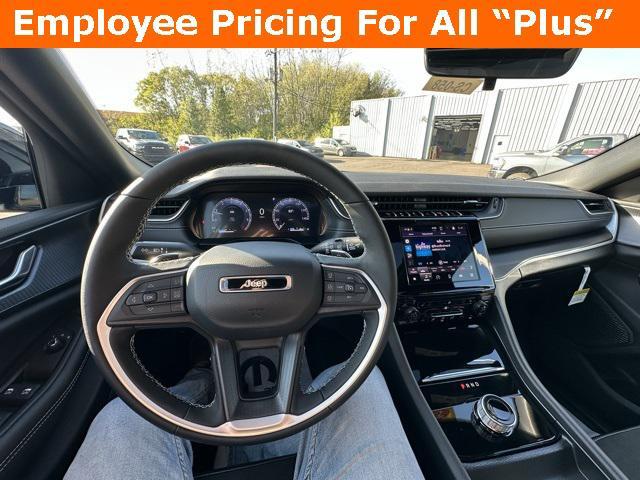 new 2025 Jeep Grand Cherokee L car, priced at $46,942