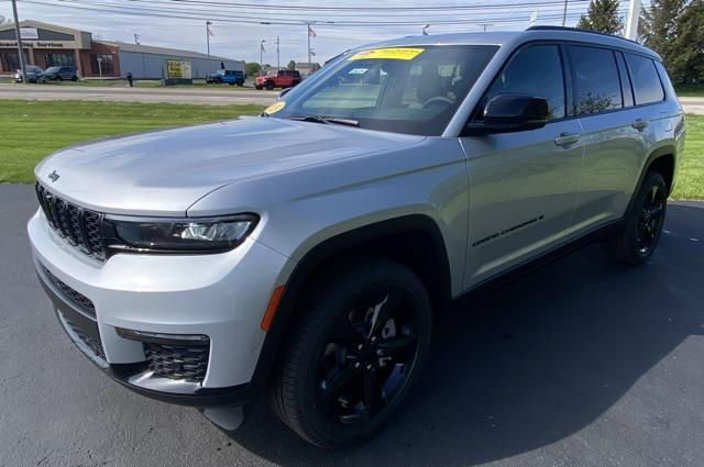 new 2024 Jeep Grand Cherokee L car, priced at $48,198