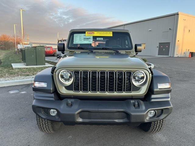 new 2025 Jeep Wrangler car, priced at $45,278