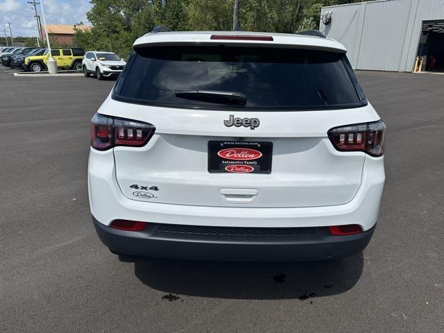 new 2025 Jeep Compass car, priced at $31,588