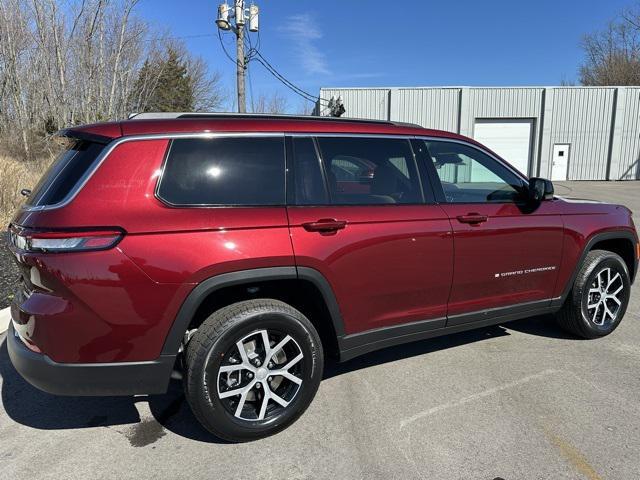 new 2025 Jeep Grand Cherokee L car, priced at $47,367