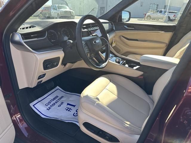 new 2025 Jeep Grand Cherokee L car, priced at $47,367