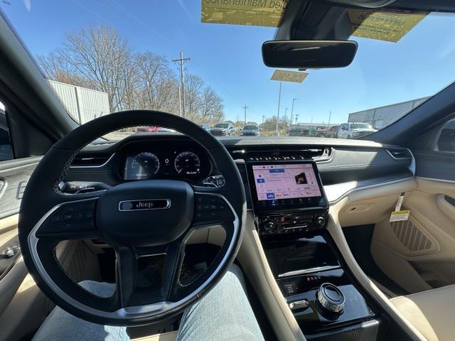 new 2025 Jeep Grand Cherokee L car, priced at $47,367
