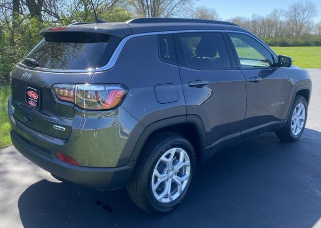 new 2024 Jeep Compass car, priced at $27,698