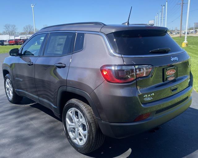 new 2024 Jeep Compass car, priced at $27,698