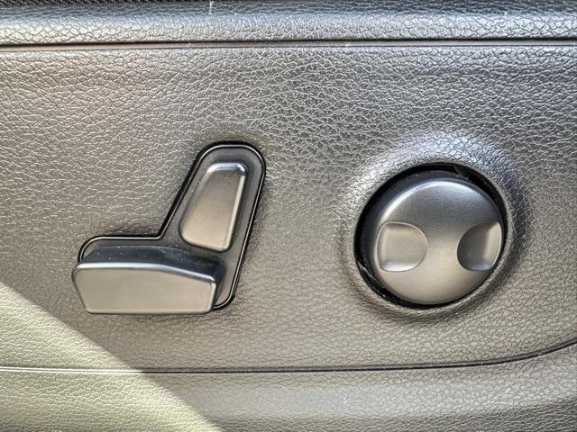 used 2024 Ram 1500 car, priced at $40,000