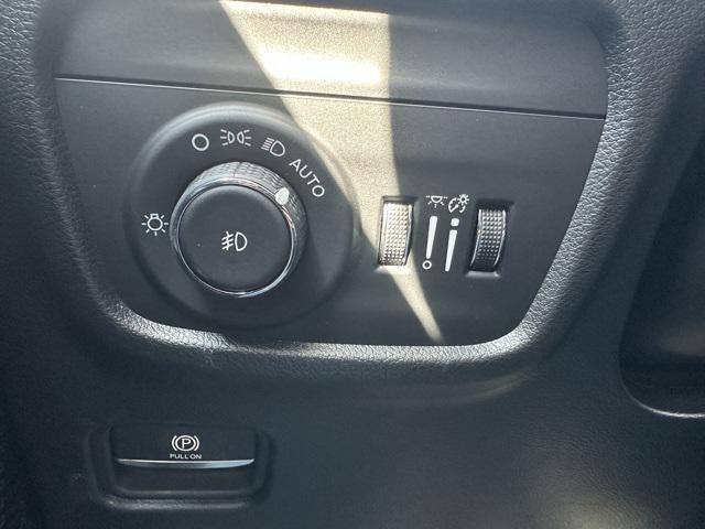 new 2025 Jeep Grand Cherokee L car, priced at $50,000