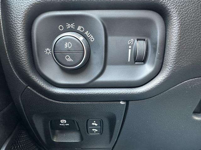 new 2025 Ram 1500 car, priced at $47,532