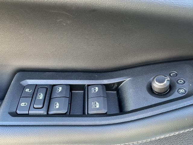 new 2025 Jeep Grand Cherokee L car, priced at $44,999