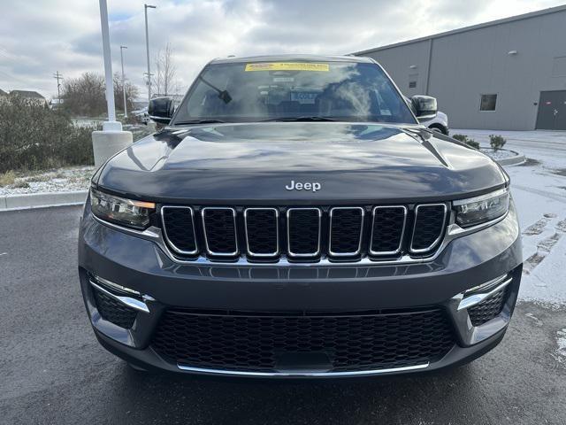 new 2025 Jeep Grand Cherokee car, priced at $45,922