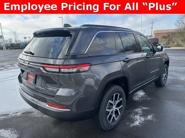 new 2025 Jeep Grand Cherokee car, priced at $45,682