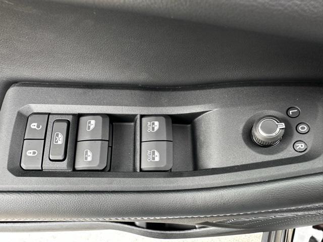 new 2025 Jeep Grand Cherokee L car, priced at $48,121