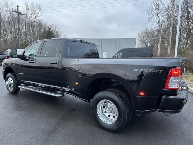 new 2024 Ram 3500 car, priced at $76,087