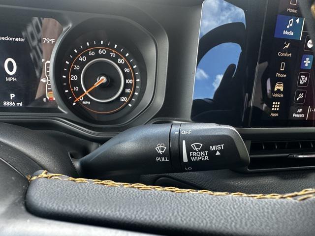 used 2024 Jeep Gladiator car, priced at $39,491