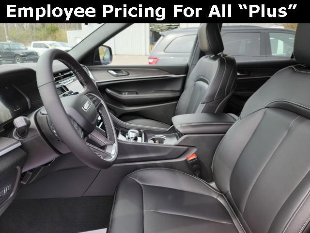 new 2025 Jeep Grand Cherokee L car, priced at $46,225