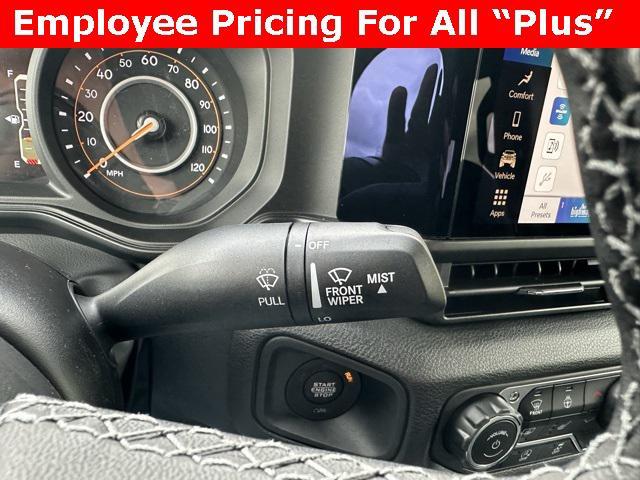 new 2025 Jeep Gladiator car, priced at $45,558