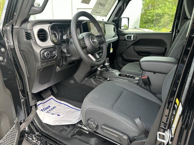new 2025 Jeep Gladiator car, priced at $45,029