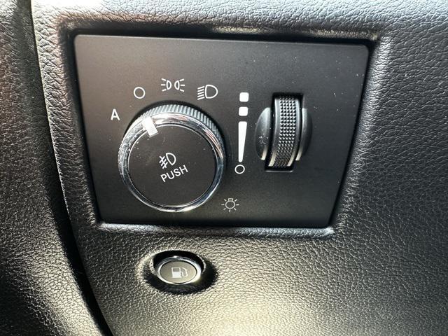 used 2021 Jeep Grand Cherokee car, priced at $31,995