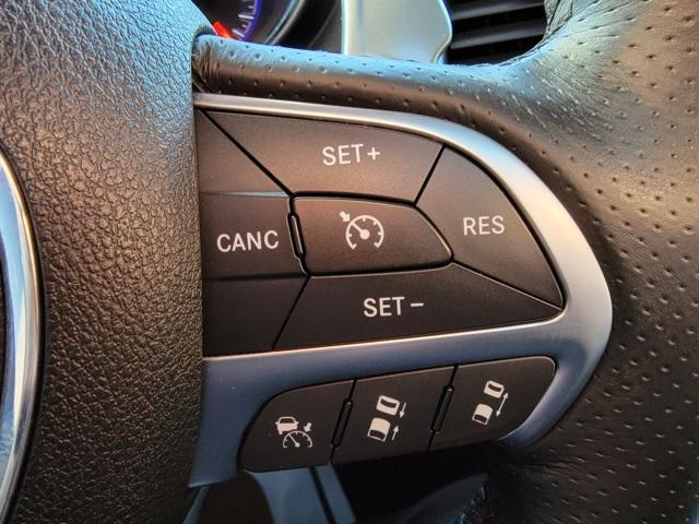 used 2015 Jeep Grand Cherokee car, priced at $29,000