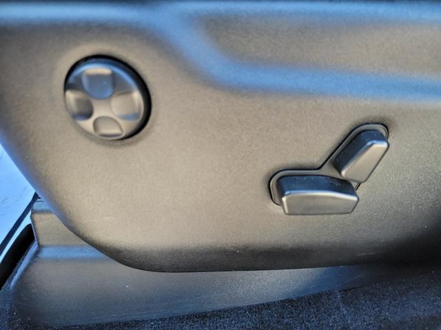 used 2015 Jeep Grand Cherokee car, priced at $29,000