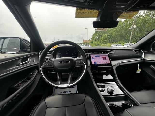 new 2025 Jeep Grand Cherokee L car, priced at $44,333