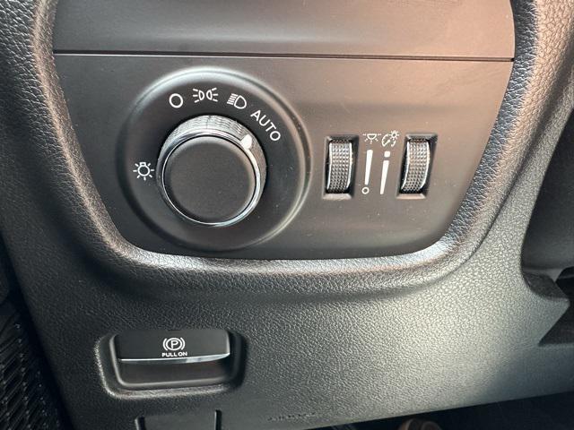 used 2023 Jeep Grand Cherokee L car, priced at $35,895