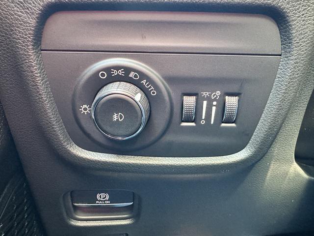 new 2025 Jeep Grand Cherokee L car, priced at $49,425