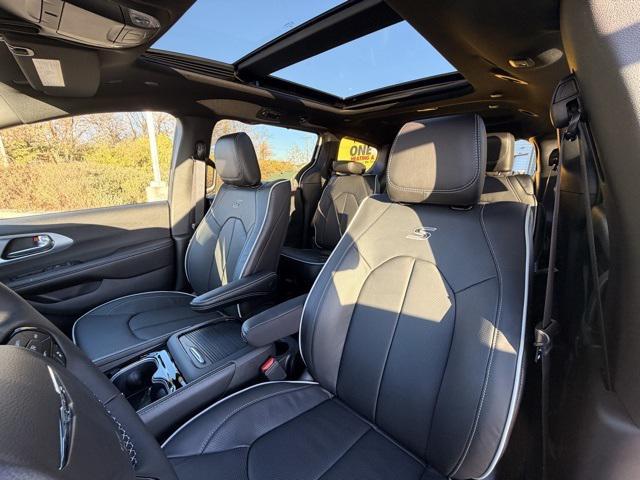 new 2026 Chrysler Pacifica car, priced at $51,322