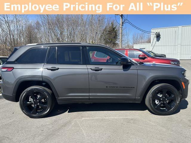 new 2025 Jeep Grand Cherokee car, priced at $44,437