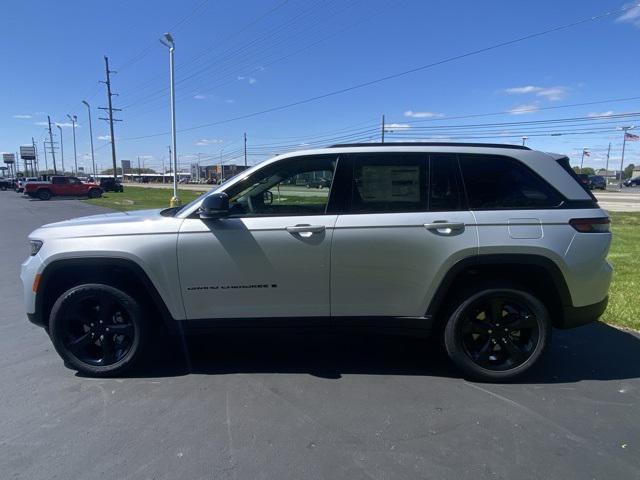 new 2024 Jeep Grand Cherokee car, priced at $42,406