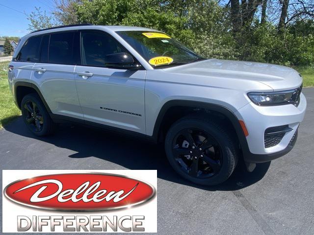 new 2024 Jeep Grand Cherokee car, priced at $40,906