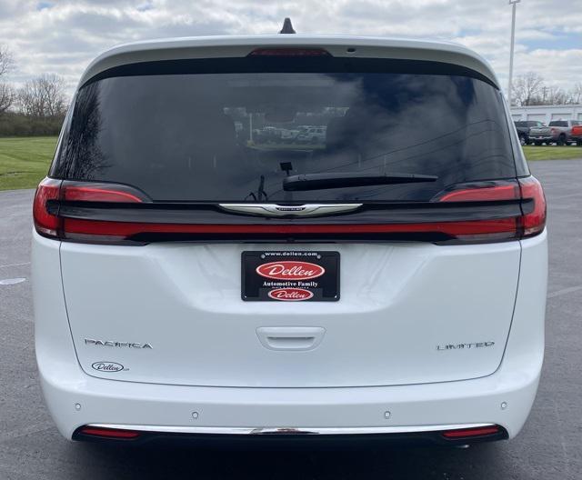 new 2024 Chrysler Pacifica car, priced at $45,962