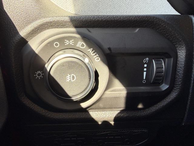 new 2026 Jeep Wrangler car, priced at $46,089