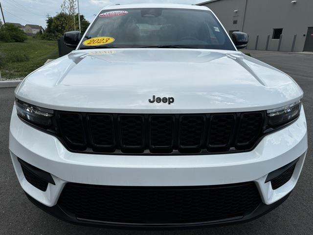 used 2023 Jeep Grand Cherokee car, priced at $34,991