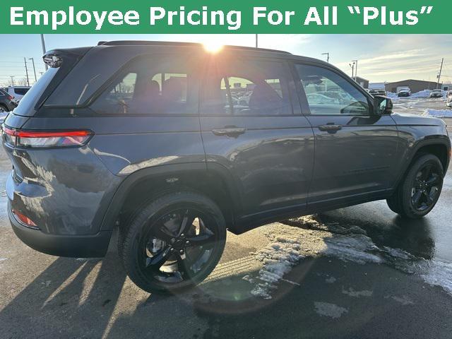 new 2025 Jeep Grand Cherokee car, priced at $44,862