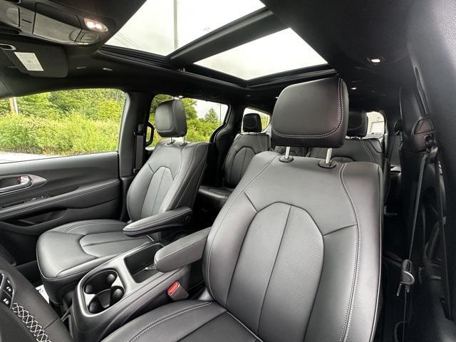 new 2026 Chrysler Pacifica car, priced at $48,429