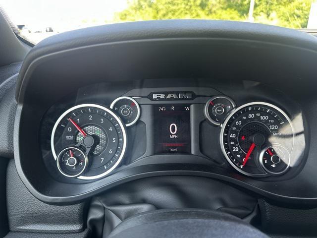 new 2025 Ram 1500 car, priced at $47,397