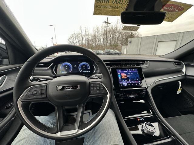 new 2025 Jeep Grand Cherokee L car, priced at $45,535