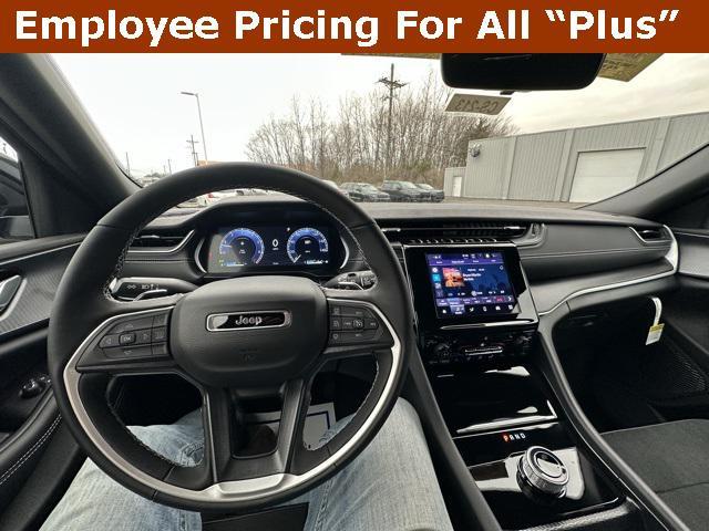 new 2025 Jeep Grand Cherokee L car, priced at $46,489