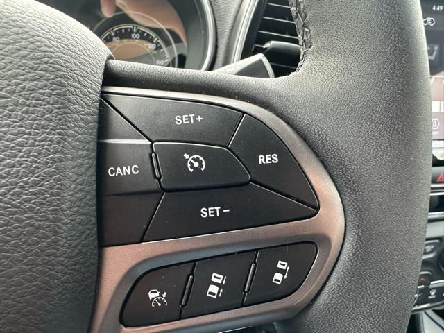 used 2022 Jeep Cherokee car, priced at $27,991