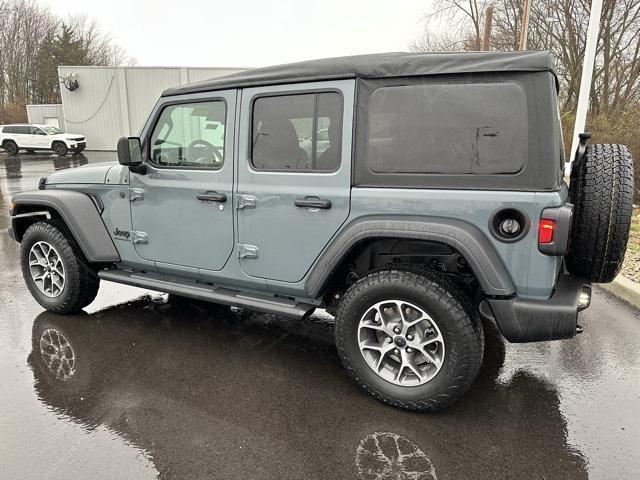 new 2025 Jeep Wrangler car, priced at $43,532