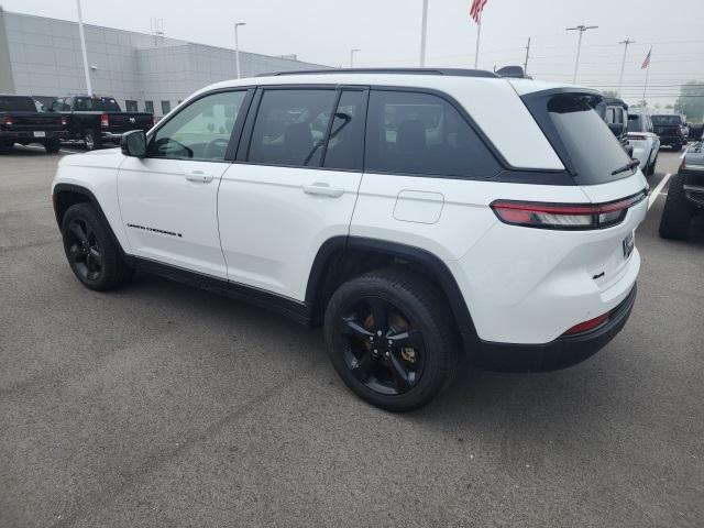 used 2023 Jeep Grand Cherokee car, priced at $33,991