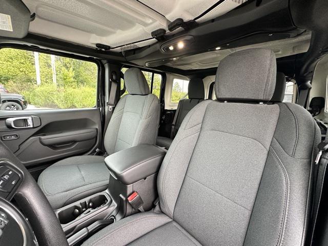 new 2026 Jeep Wrangler car, priced at $44,806