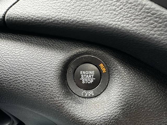 used 2022 Jeep Cherokee car, priced at $23,491