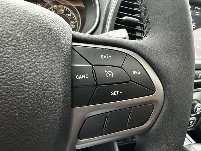 used 2022 Jeep Cherokee car, priced at $23,491